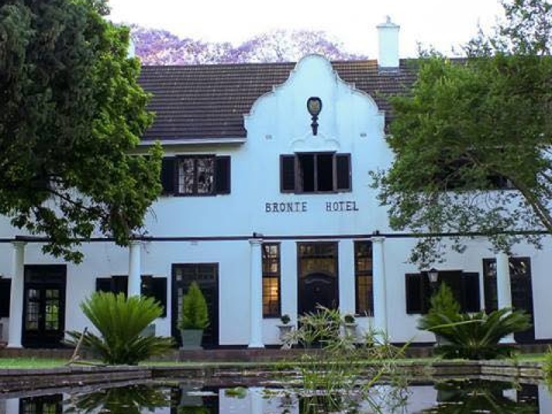 Bronte Hotel