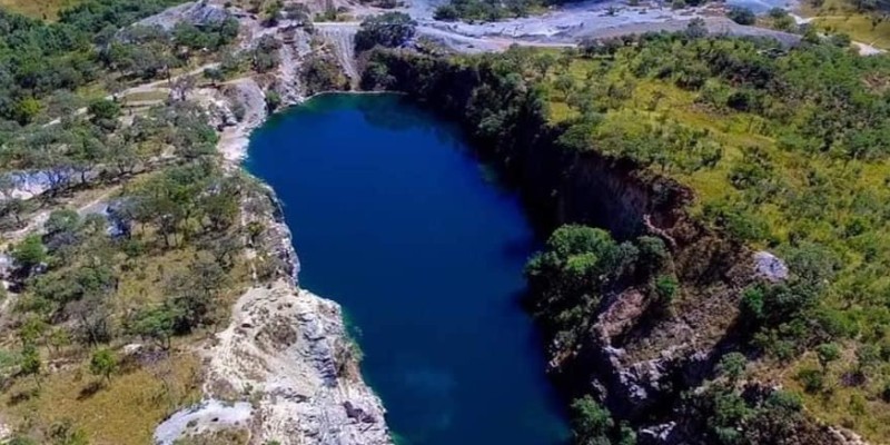 Mutorashanga Green Pools Day Trip