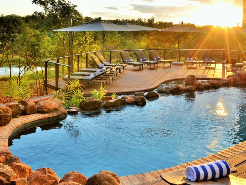 Victoria Falls Safari Lodge